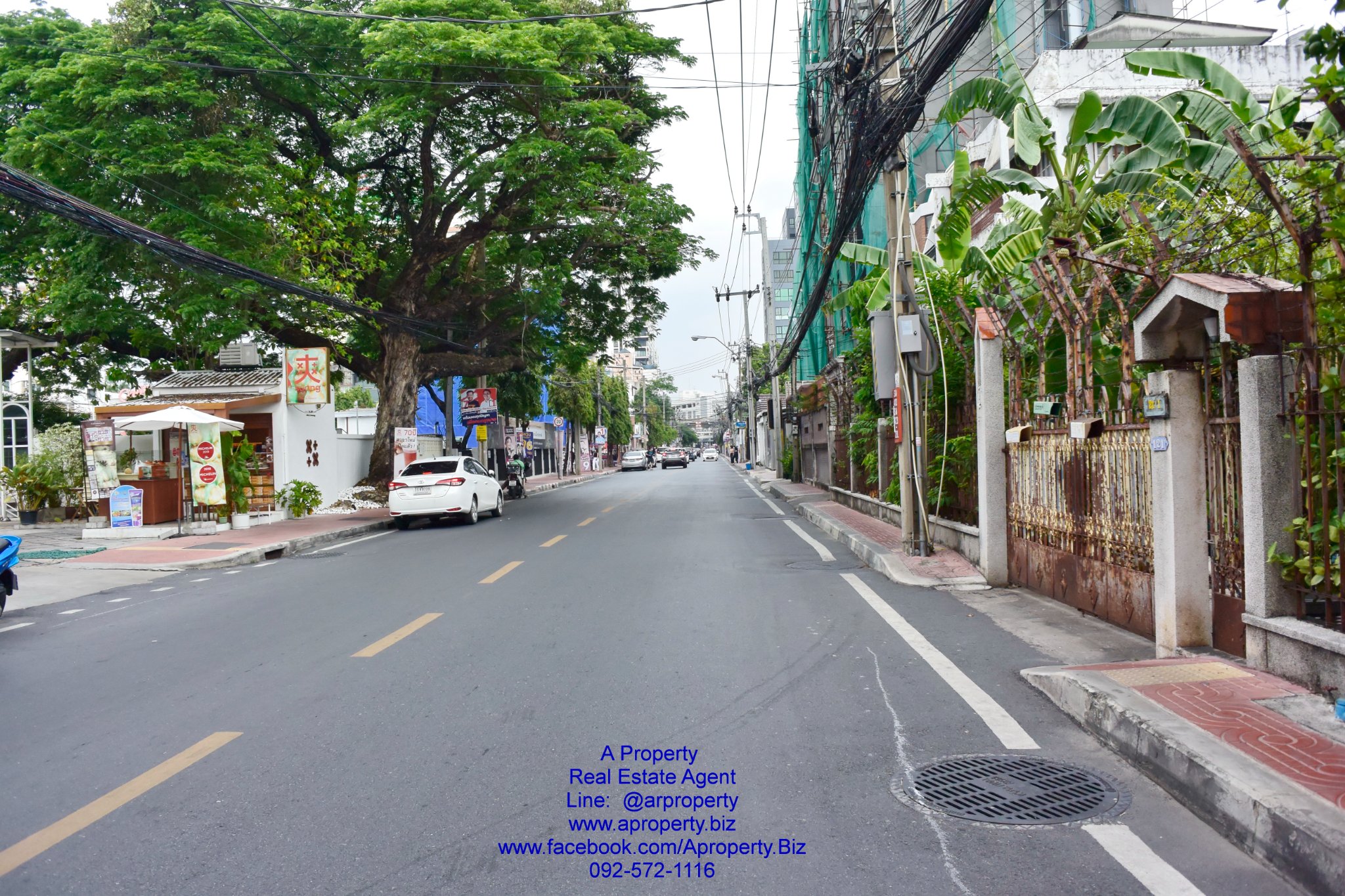ให้ช่า สำนักงาน เหมา 8 ชั้น มีดาดฟ้า หลังมุม ซอยอารีย์