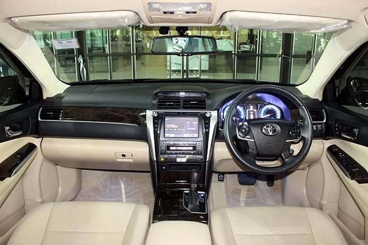 Toyota Camry 2.5 G ปี 2017