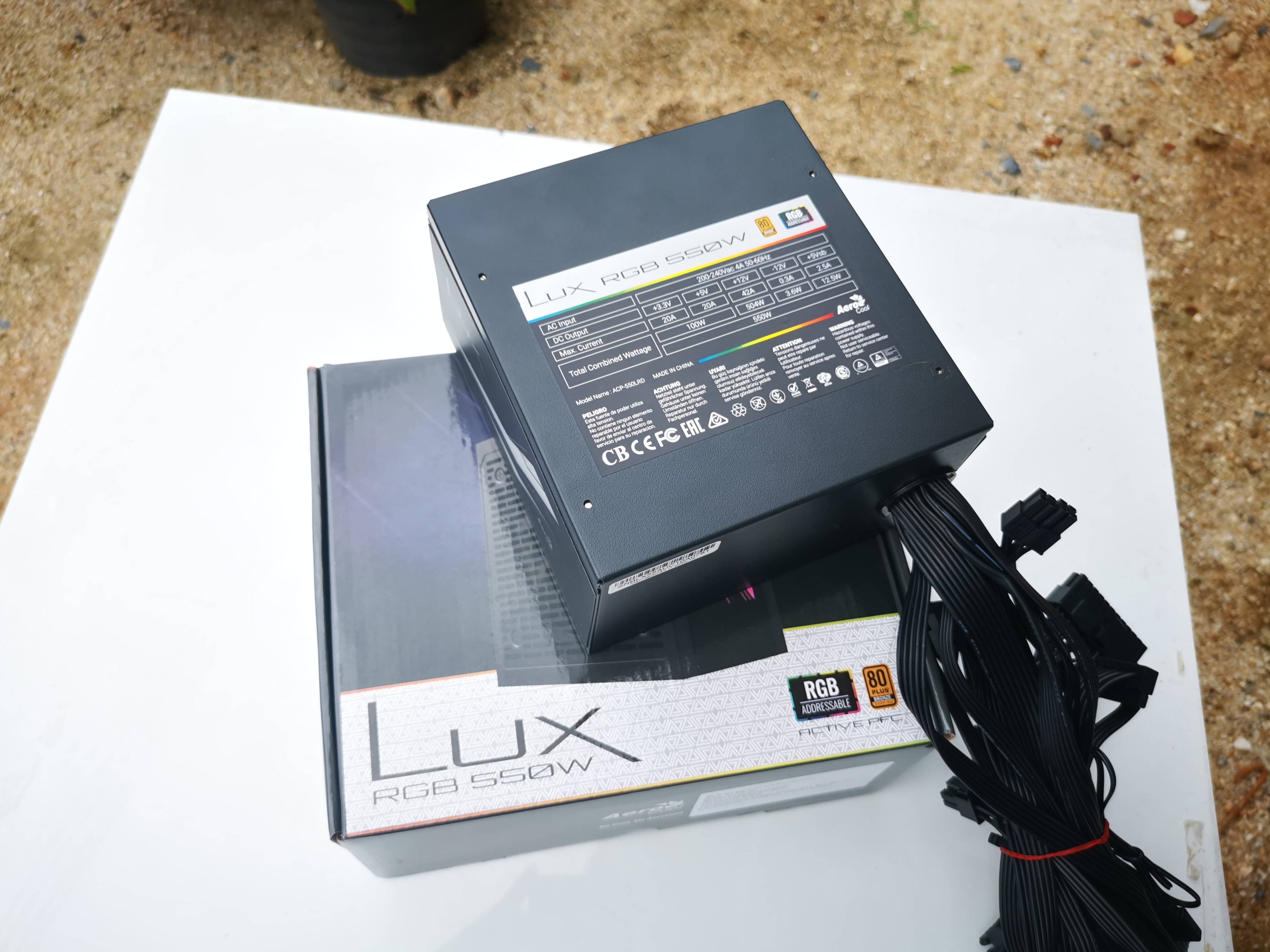 PSU AEROCOOL LUX RGB 550W (80+ Bronze)