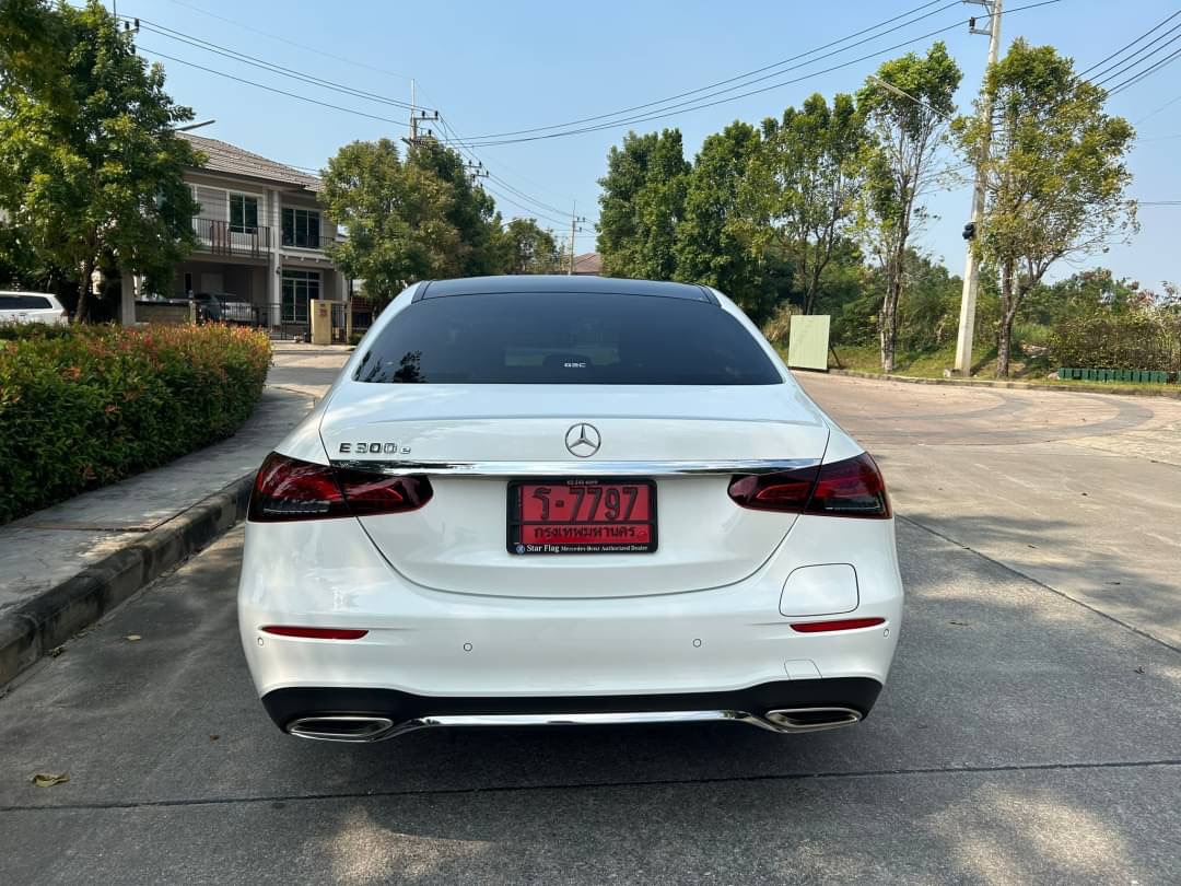 Mercedes Benz E300e AMG ปี 2021