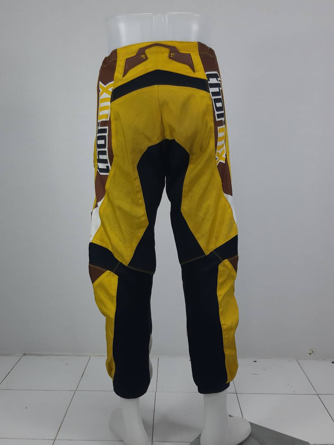 กางเกงขี่มอเตอร์ไซด์ ( มือสอง ) E&A 002 : เอว 28" ยาว 25" (เหมาะกับคนเอว 26-28) ** thor**