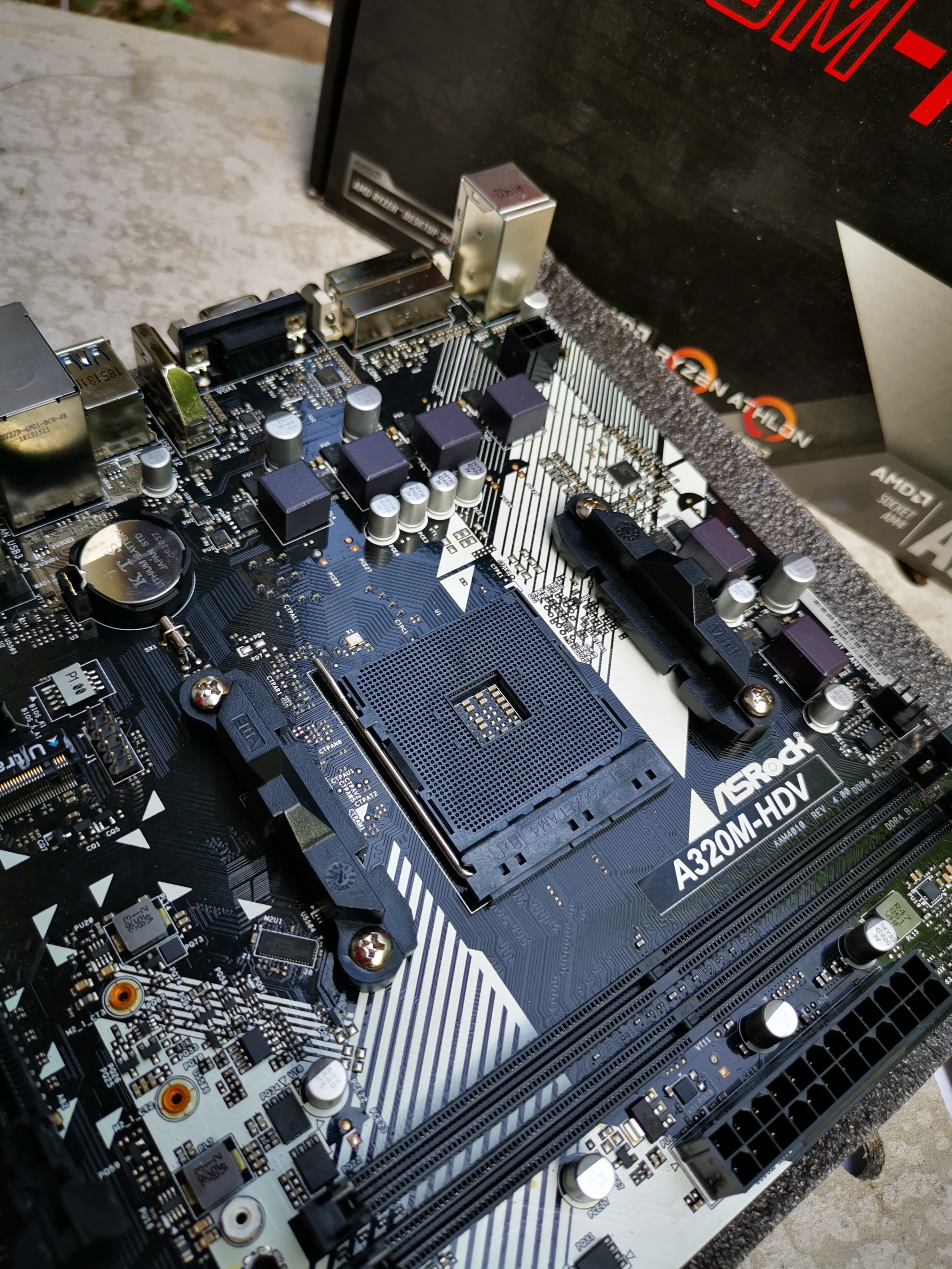 ASROCK A320M-HDV