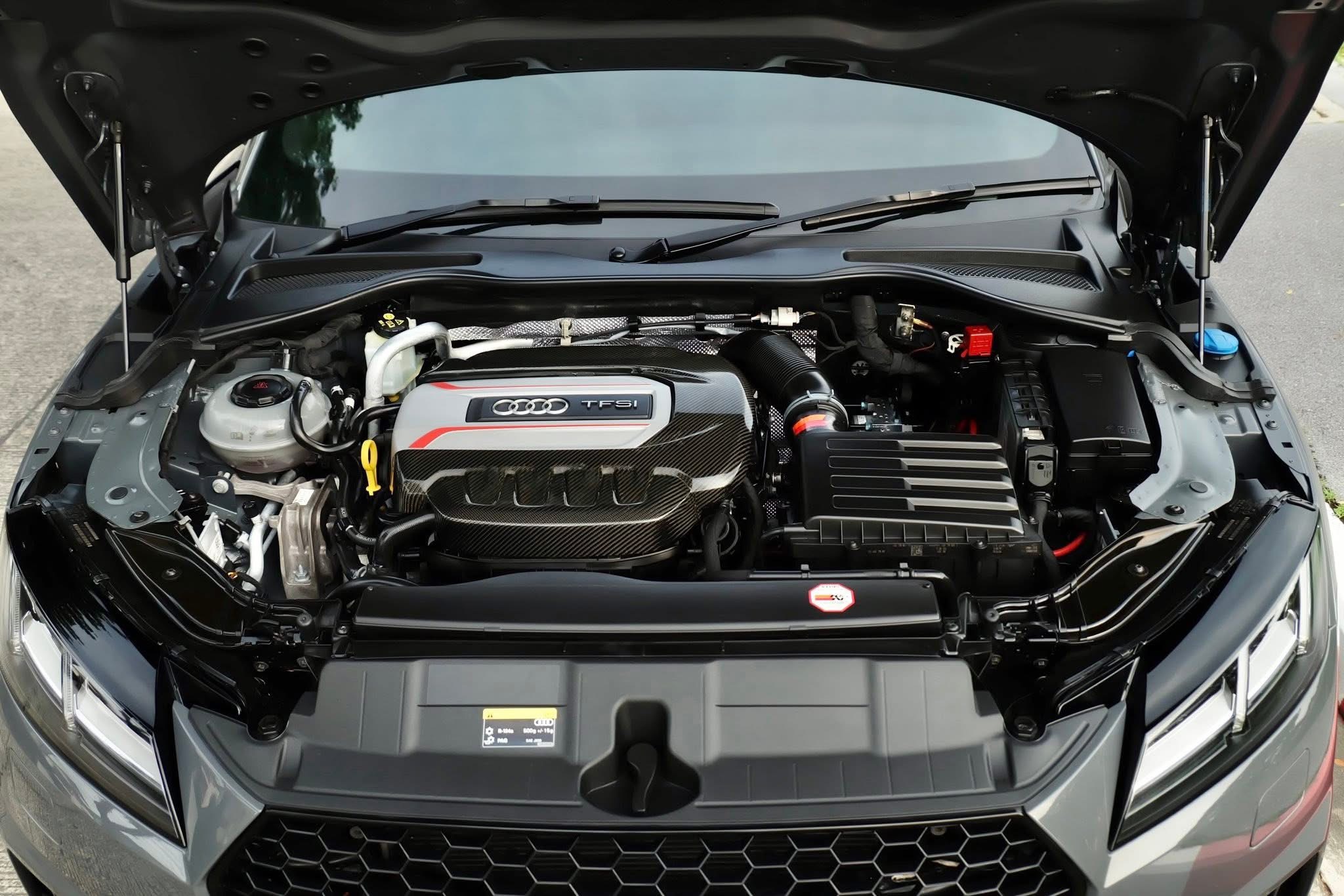 Audi TTS Quattro TFSI ปี 2017