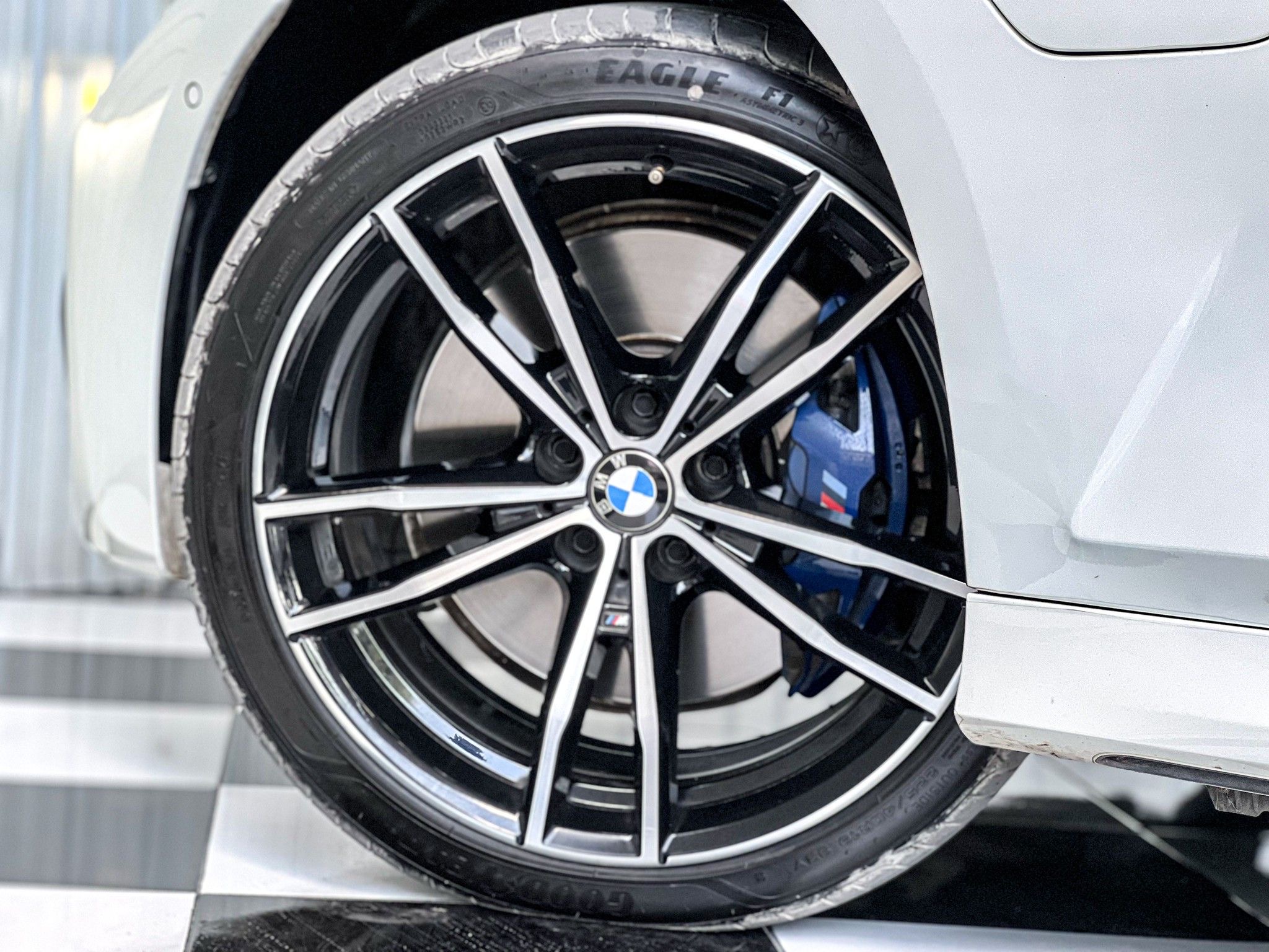 BMW SERIES 3 330e M SPORT ปี 2020