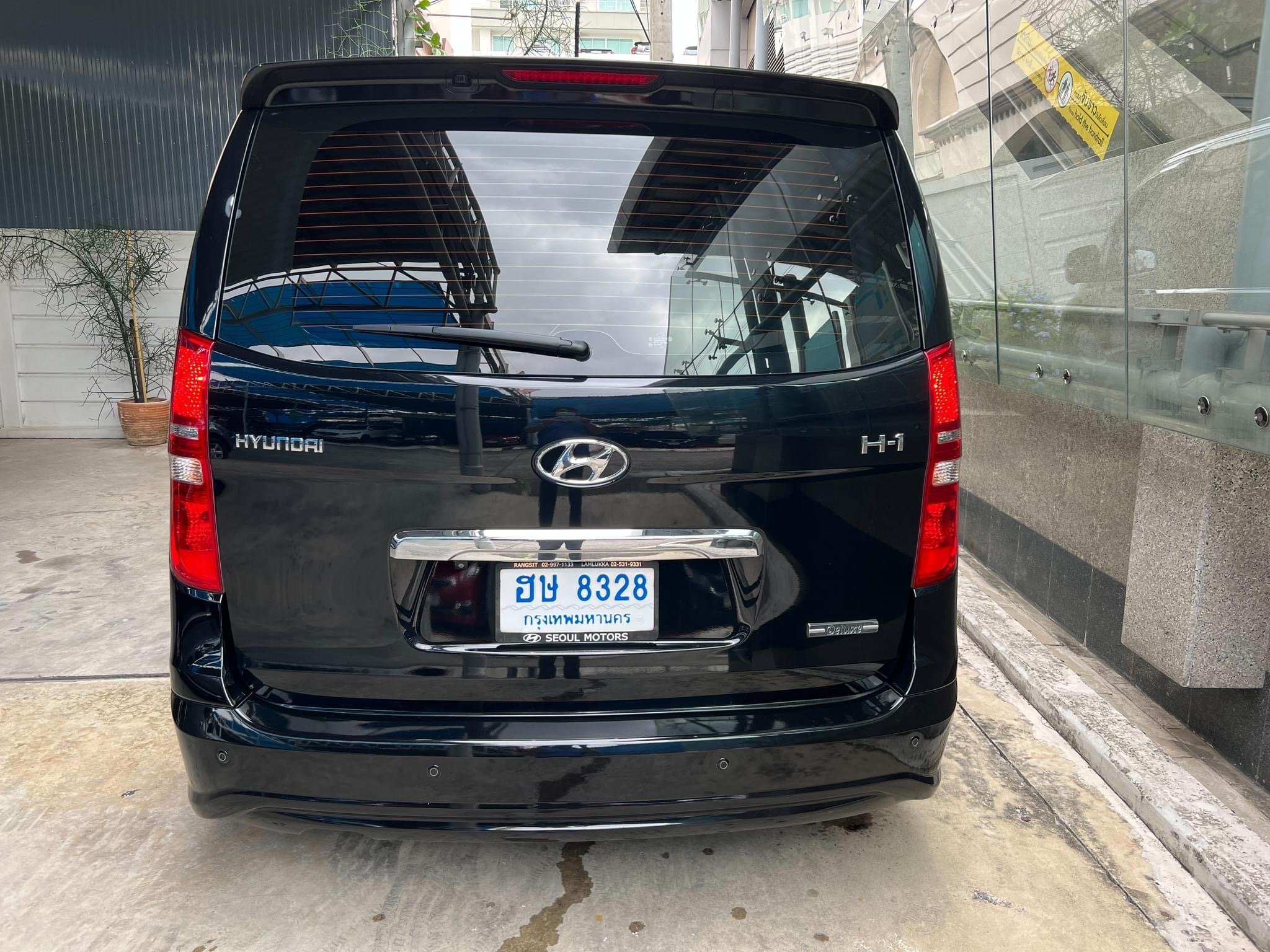 HYUNDAI H1 DELUXE TOP ปี 2017