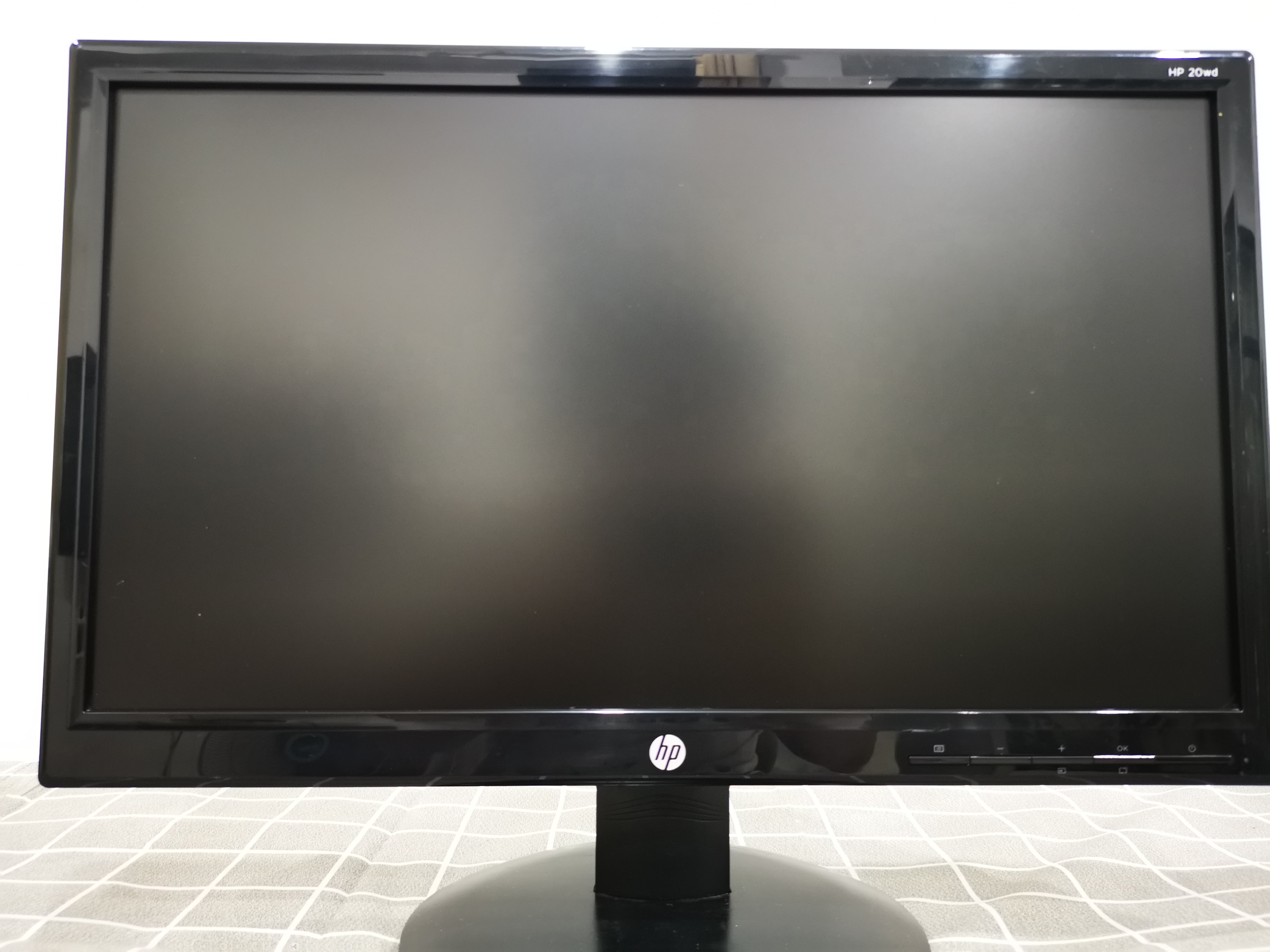 Hp 20wd 19.45"