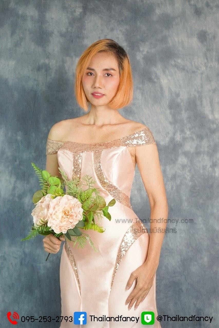 ชุดราตรีผู้หญิงสำหรับขาย ชุดราตรีมือ2สภาพดี ชุดราตรีเพื่อนเจ้าสาว ชุดราตรีกรุงเทพมหานคร ชุดราตรีงานเลี้ยง ชุดราตรีราคาถูก ชุดราตรียาวสีโรสโกลด์