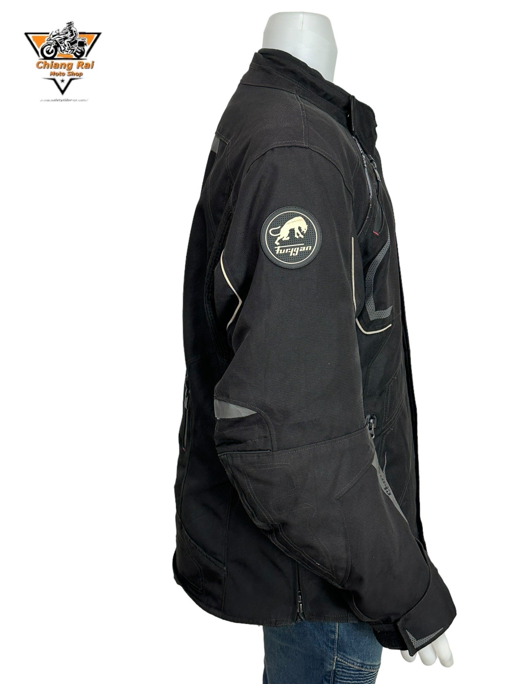 เสื้อขี่มอเตอร์ไซด์( มือสอง) RCTA 629: อก 52" ยาว 29"(XL) **furygan**