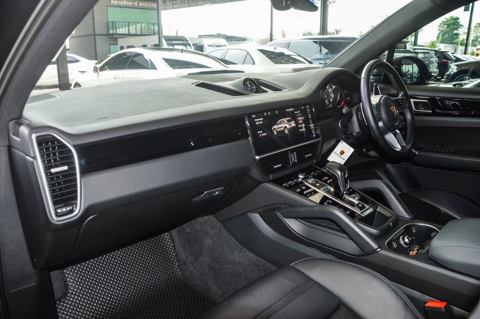 Porsche Cayenne 3.0 e-Hybrid ปี 2021