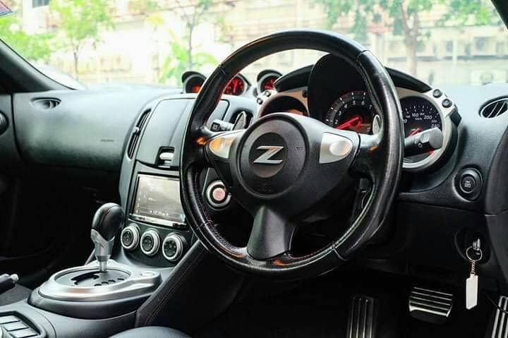 Nissan Fairlady 370Z NISMO รถนำเข้า ปี2011