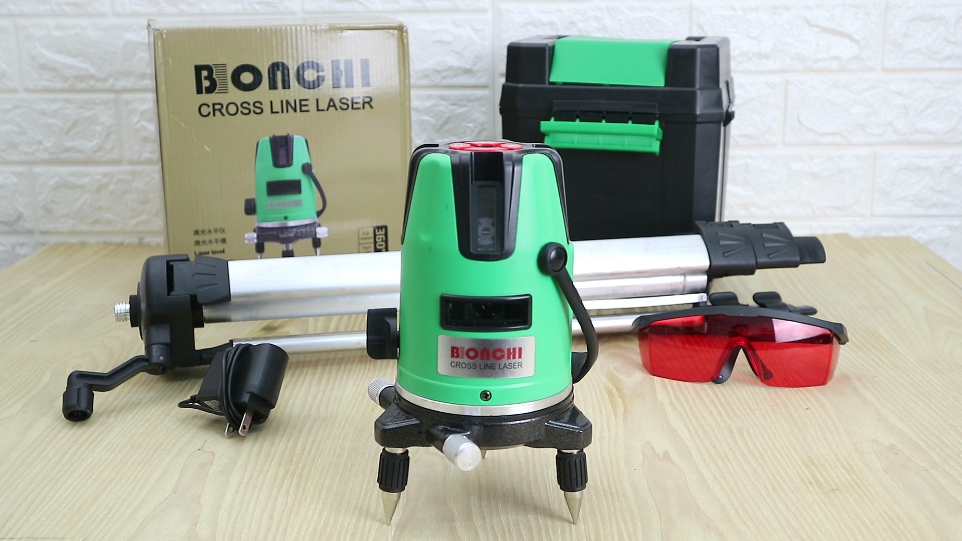 BONCHI เครื่องวัดระดับเลเซอร์ 5 เส้น