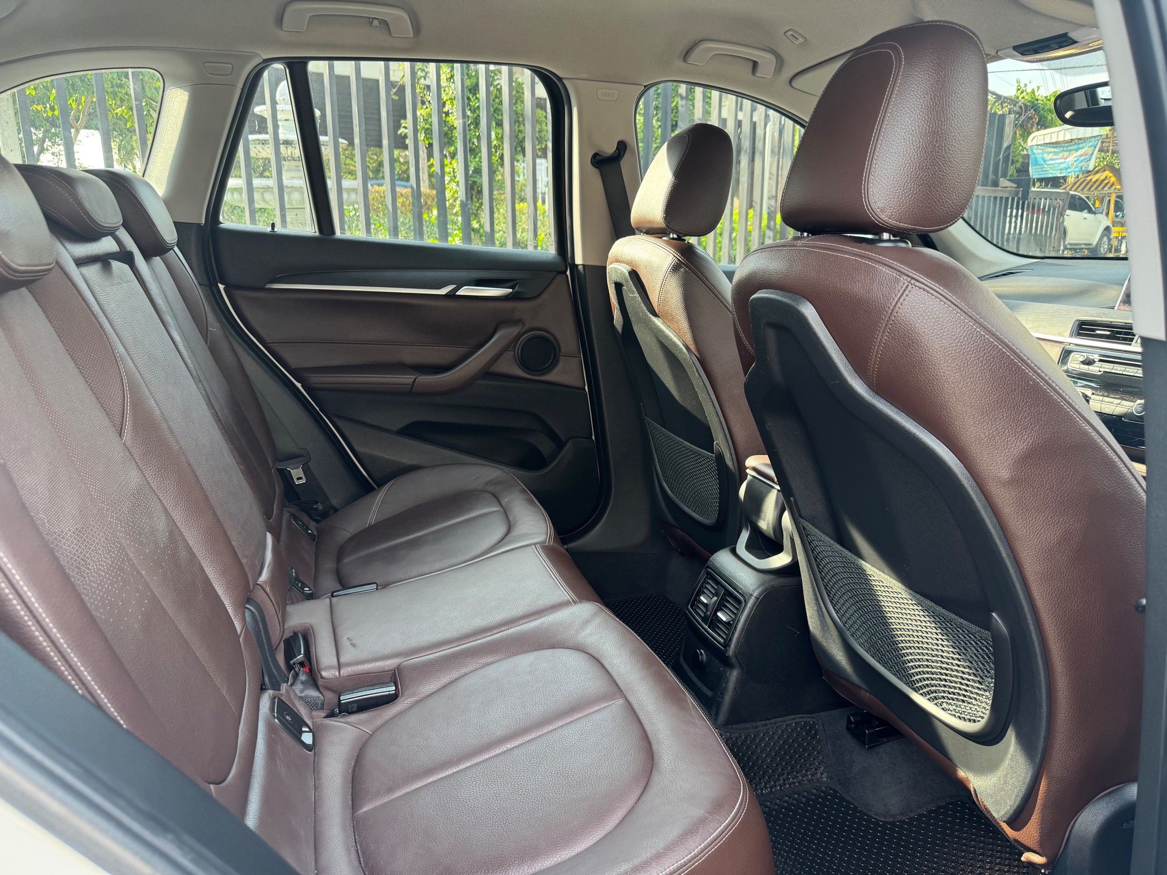 BMW X1 S Drive 1.8 i XLine สีขาว ปี2017