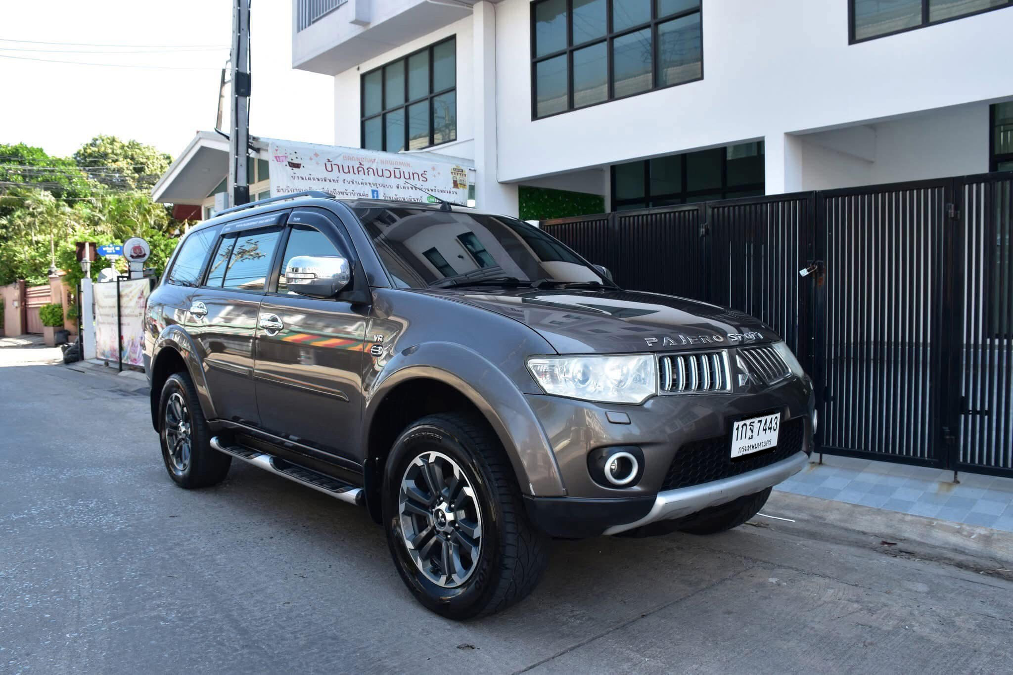 Mitsubishi PAJERO 3.0 V6 ปี2012