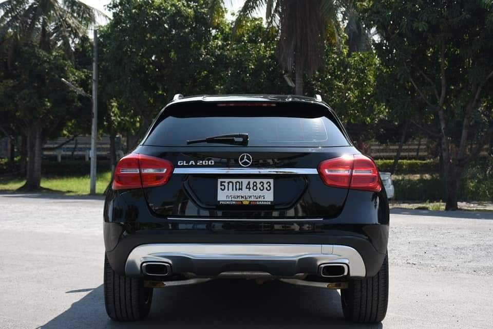 Mercedes Benz GLA200 ปี 2015