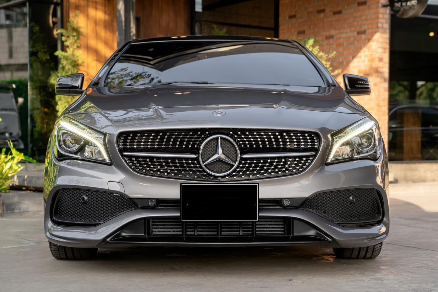 Mercedes-Benz CLA250 AMG WhiteArt Edition ปี 2018