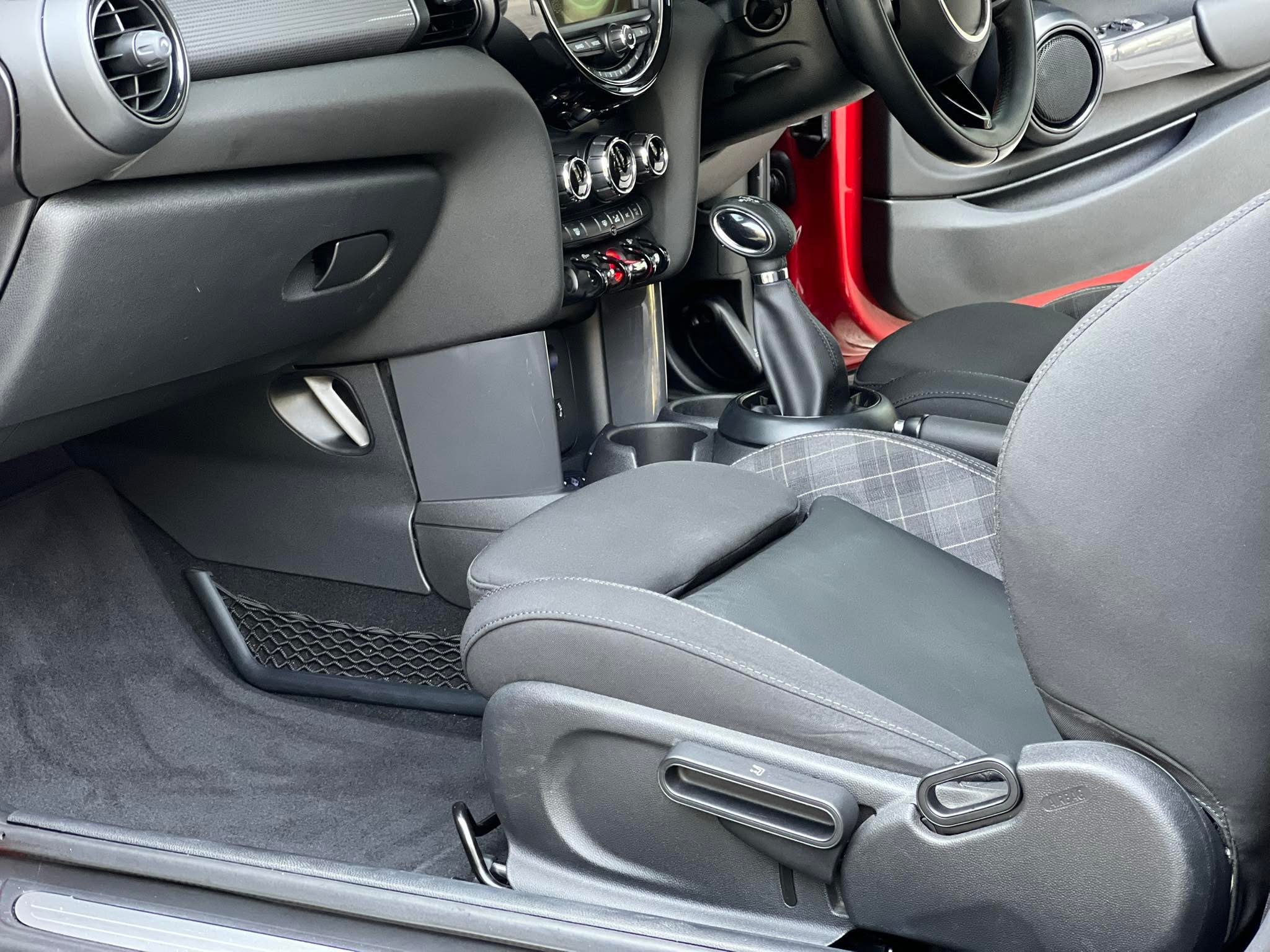 MINI F56 Cooper ปี 2016