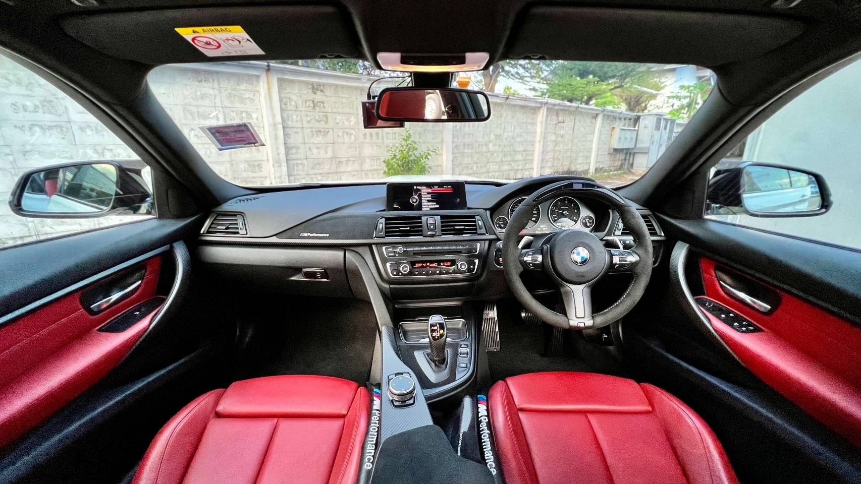 Bmw 320d ปี 2016