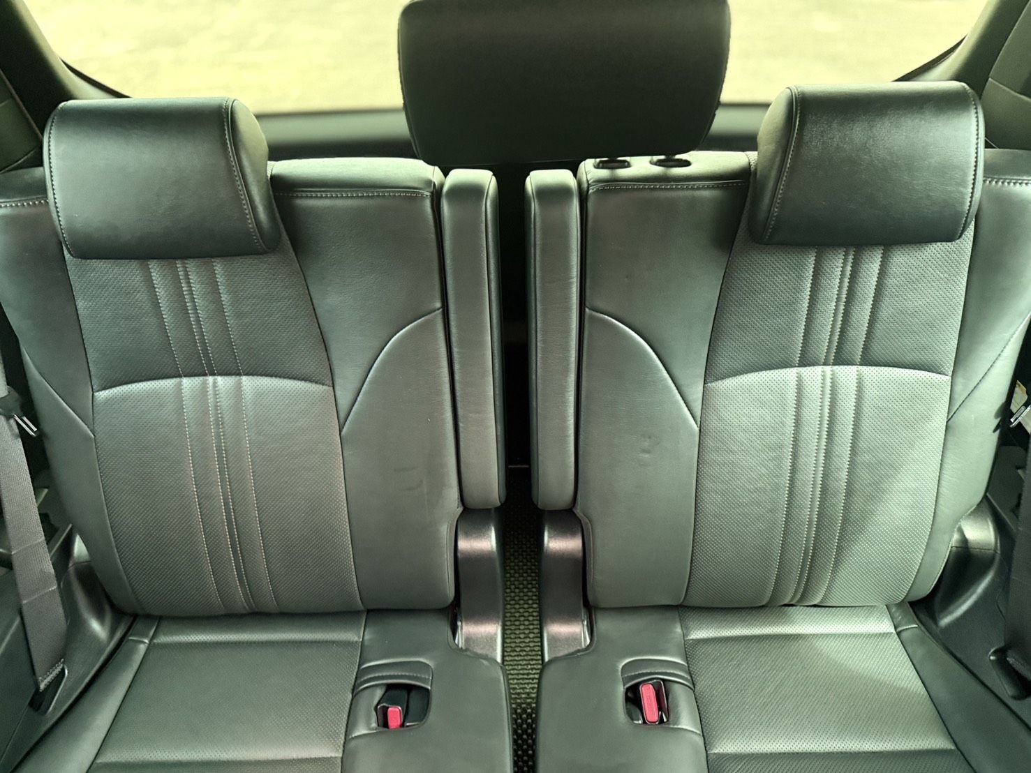 Lexus LM300h (7 Seat) ปี 2021