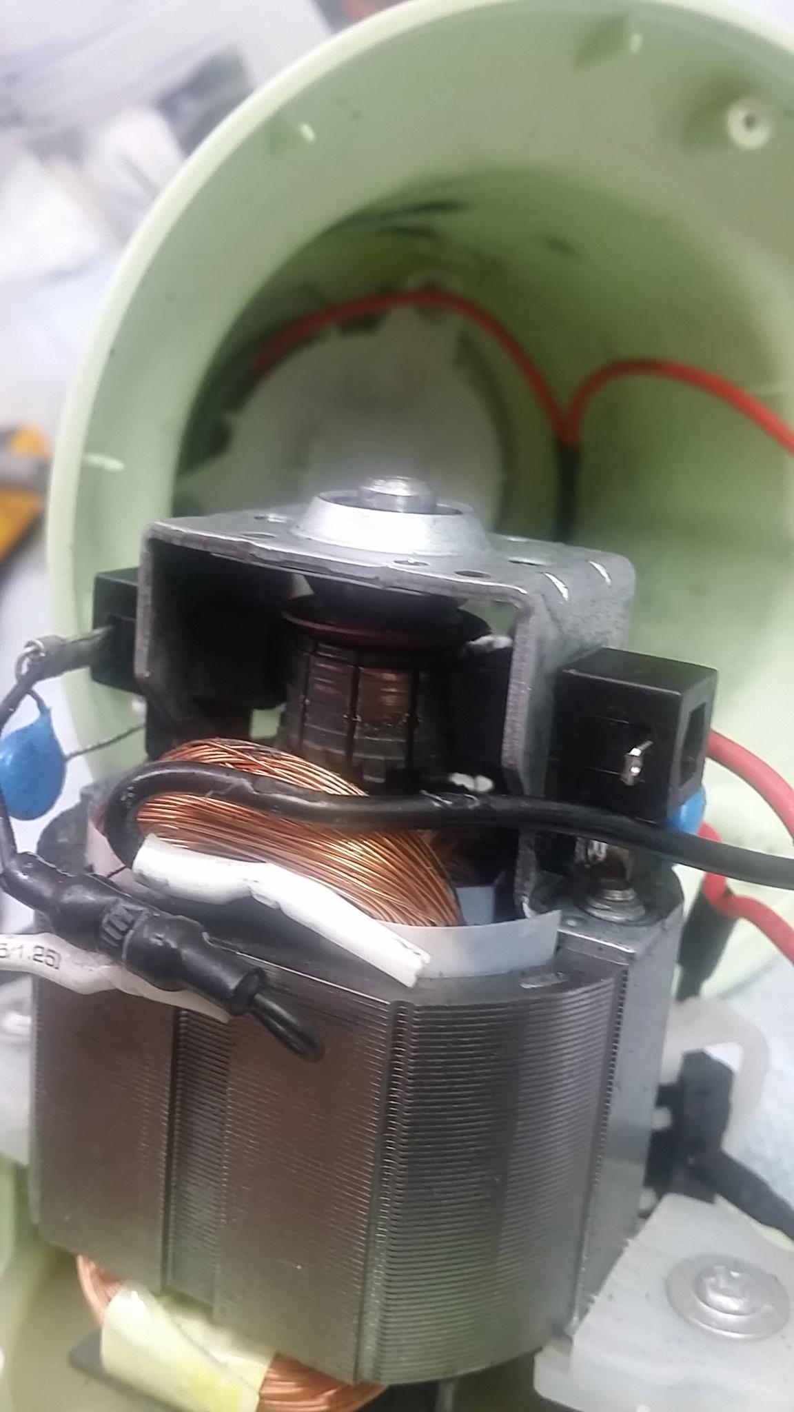 ซ่อมเครื่องบดสับ MEAT GRINDER ยี่ห้อ Lock & Lock อาการเครื่องไม่ทำงาน