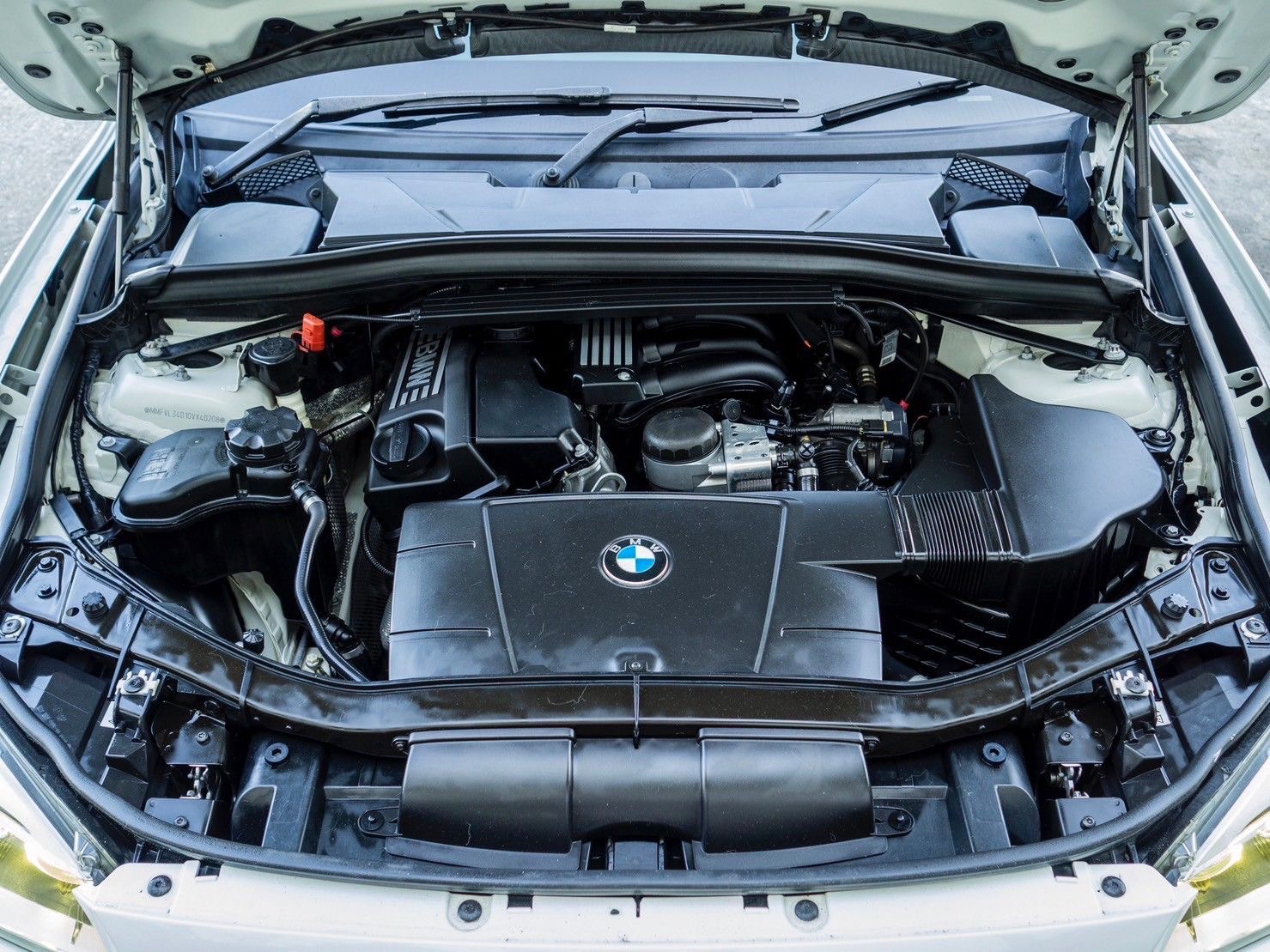 BMW X1 sDrive 18i SPORT (e84) ปี 2013