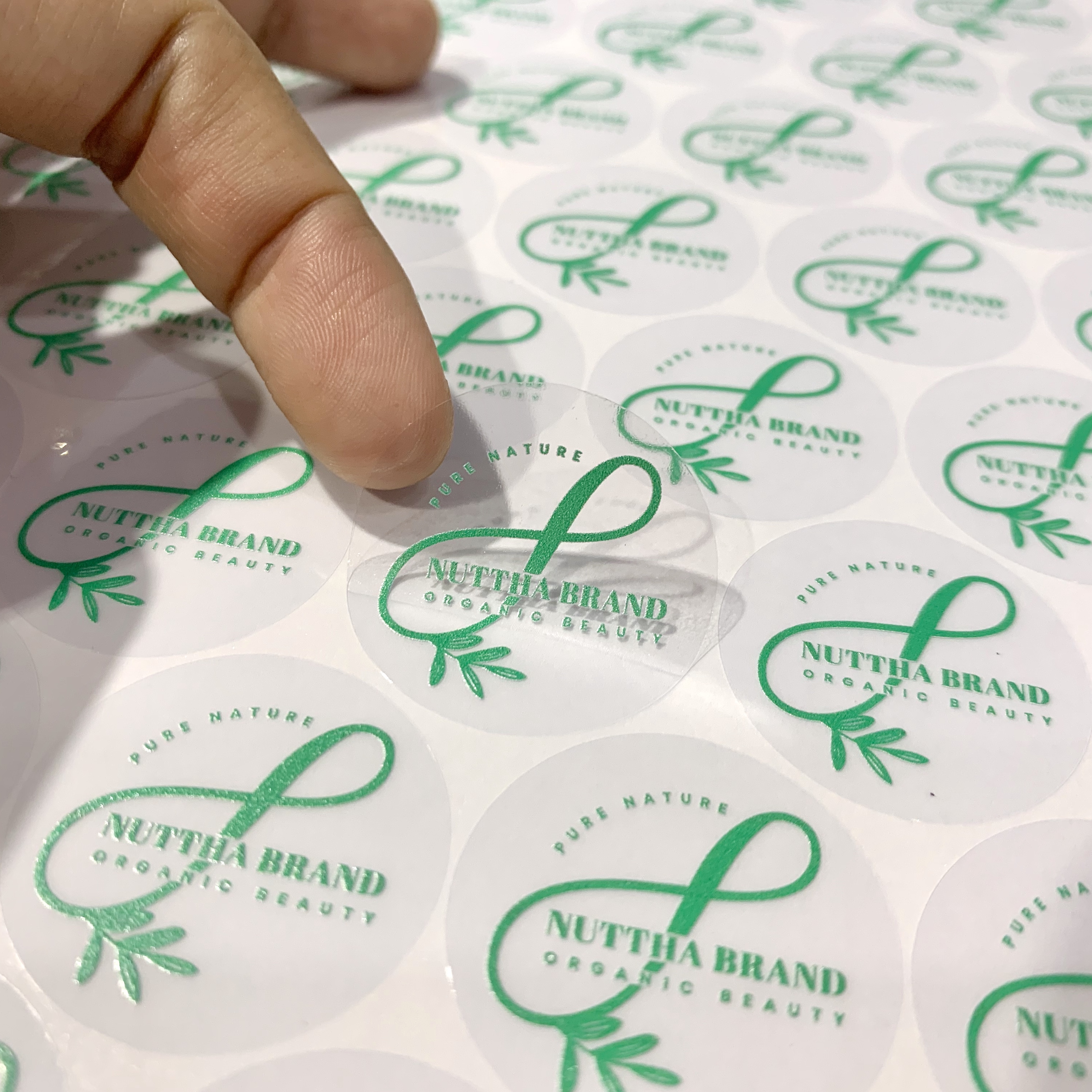 สติ๊กเกอร์ใสรองพื้นหมึกขาว หมึกขาว พิมพ์หมึกขาว