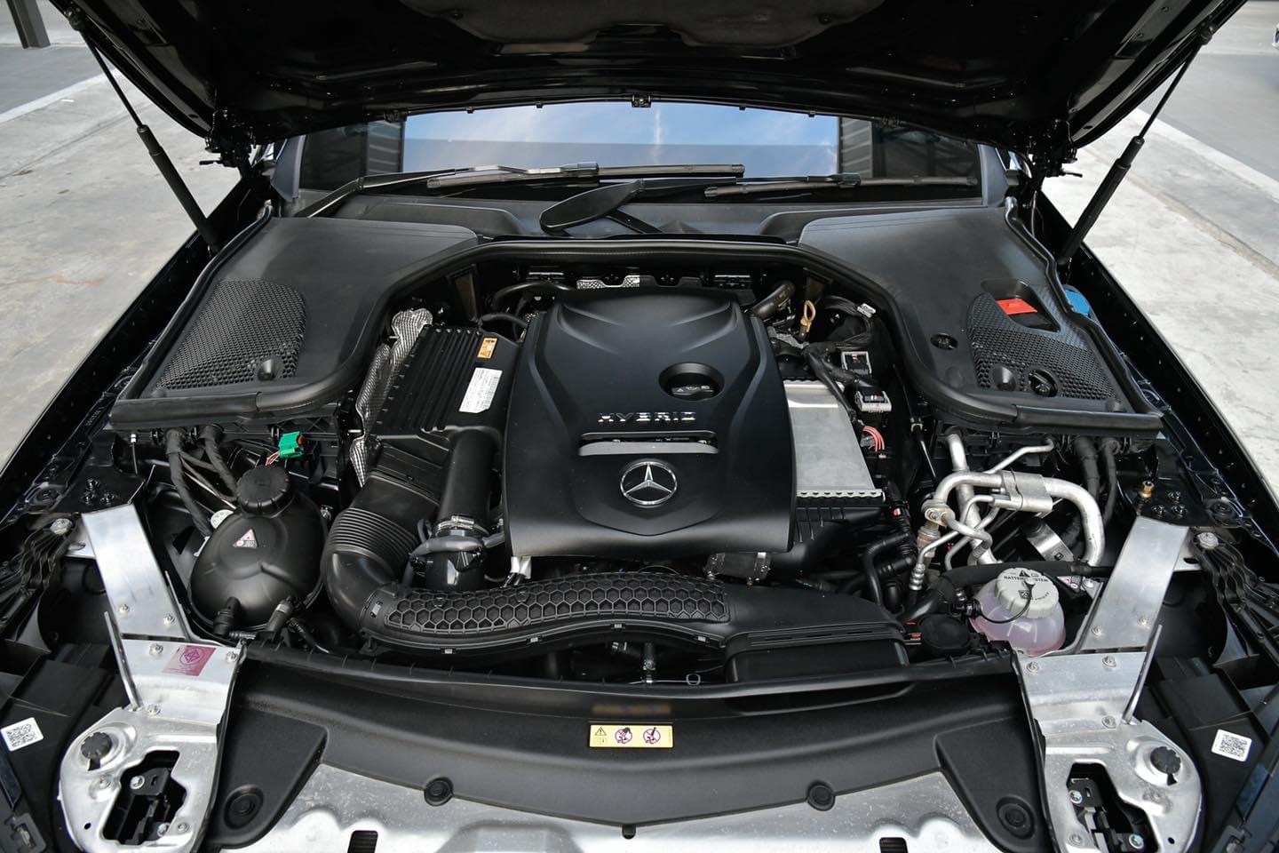Benz E350e Exclusive ปี 2017