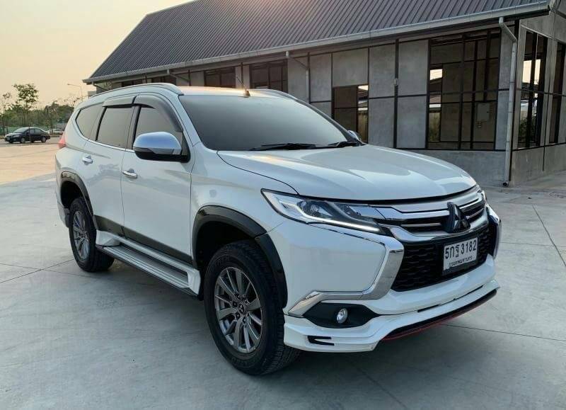 Mitsubishi Pajerosport 2.4 GT NAVI ปี 2016 สีขาวมุข