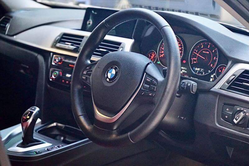 BMW 320d Sport LCI (เครื่องดีเซลรุ่นใหม่ minor-change) ปี 2016