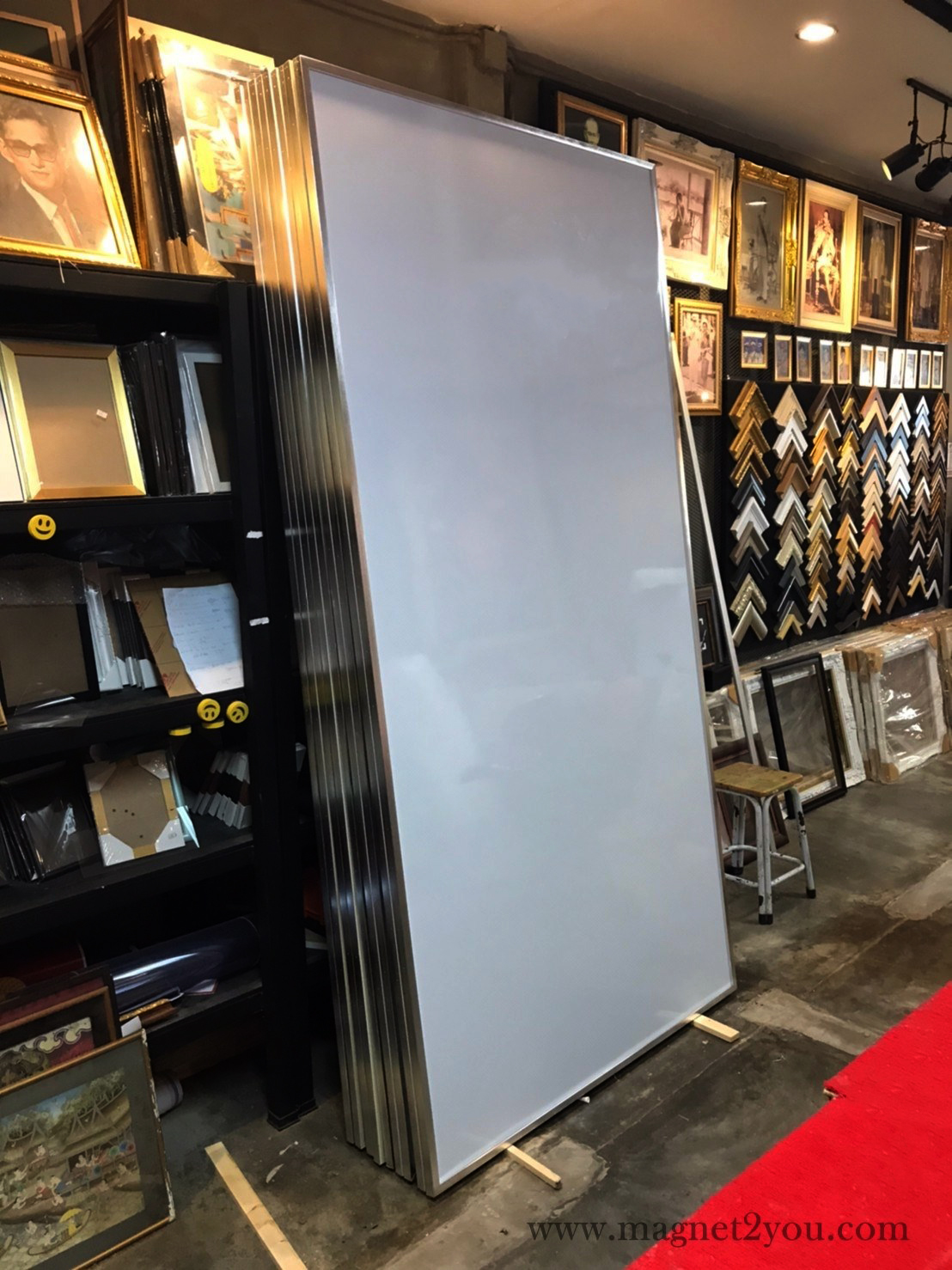 กระดานไวท์บอร์ดติดแม่เหล็กได้ 120x240 ติดผนัง กรอบPS เลือกสีกรอบได้
