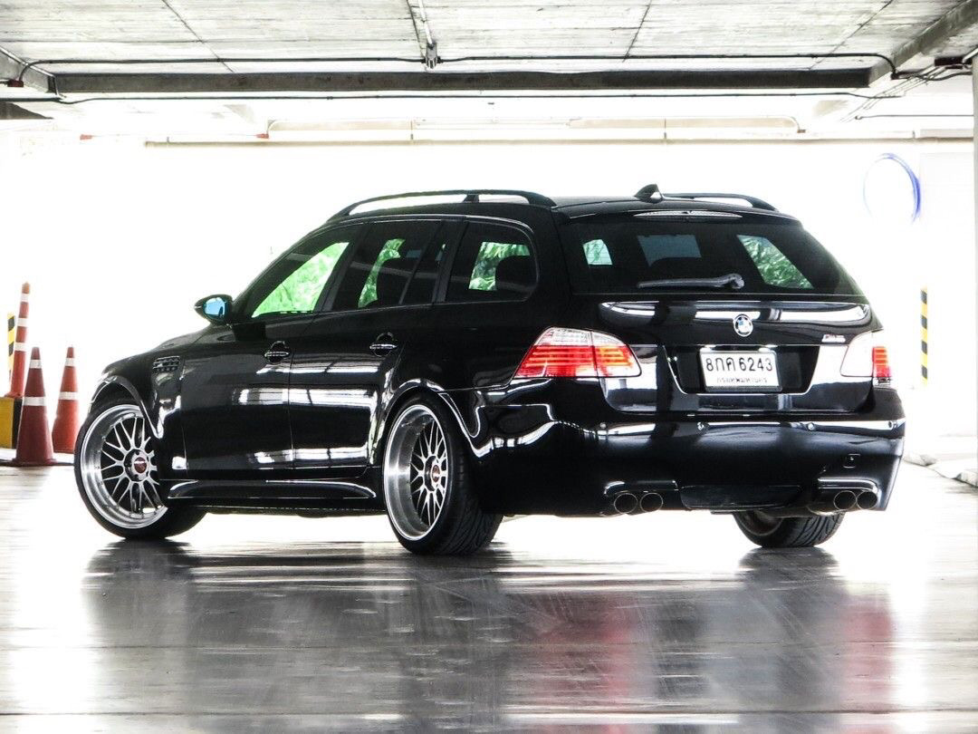 BMW 525i Touring M Sport ปี 2006
