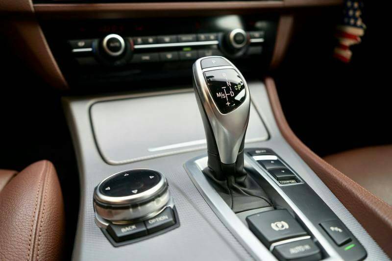 BMW 528i M-Sport LCI (minorchange) ปี14