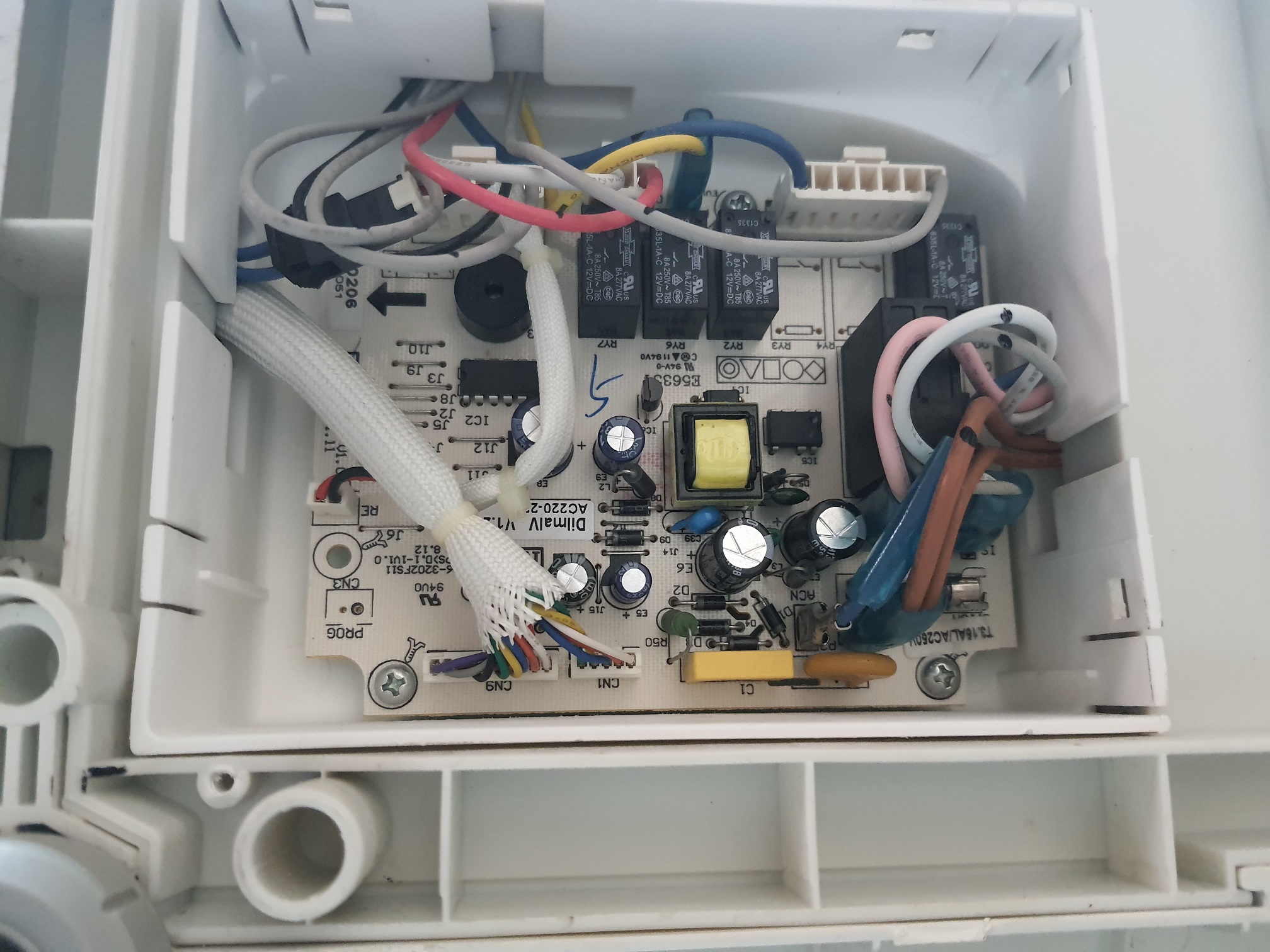 ซ่อมเครื่องล้างจาน ยี่ห้อ ELECTROLUX รุ่น ESF2433W อาการเครื่องไม่ทำงาน