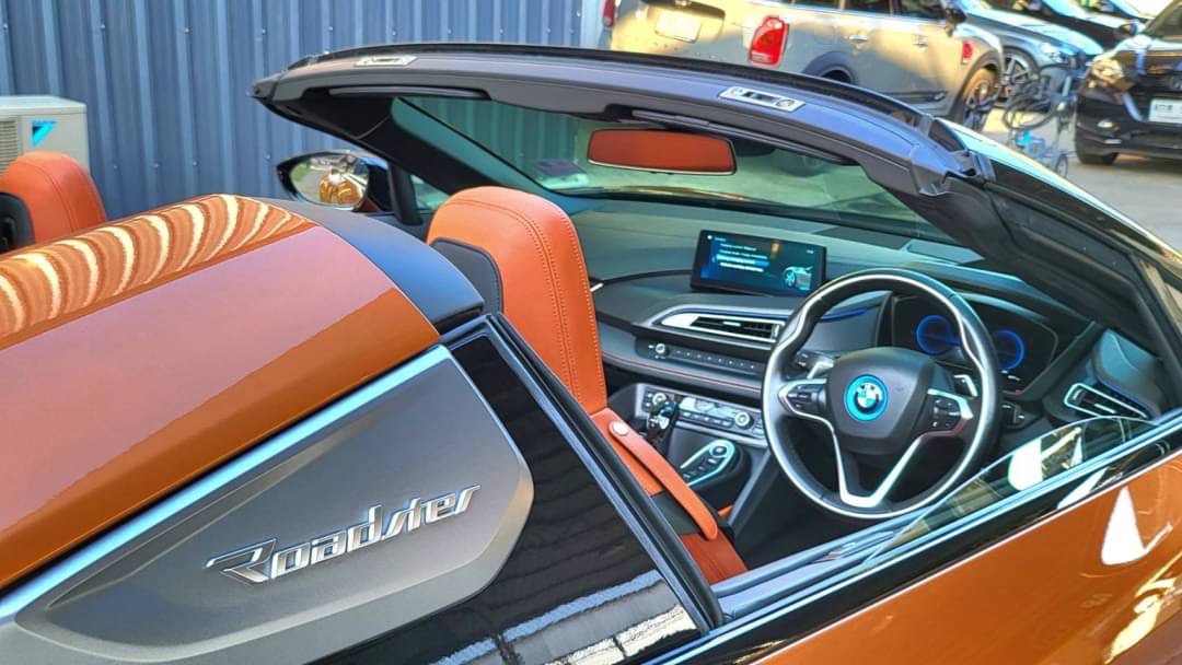 BMW I8 Roadster ปี 2019