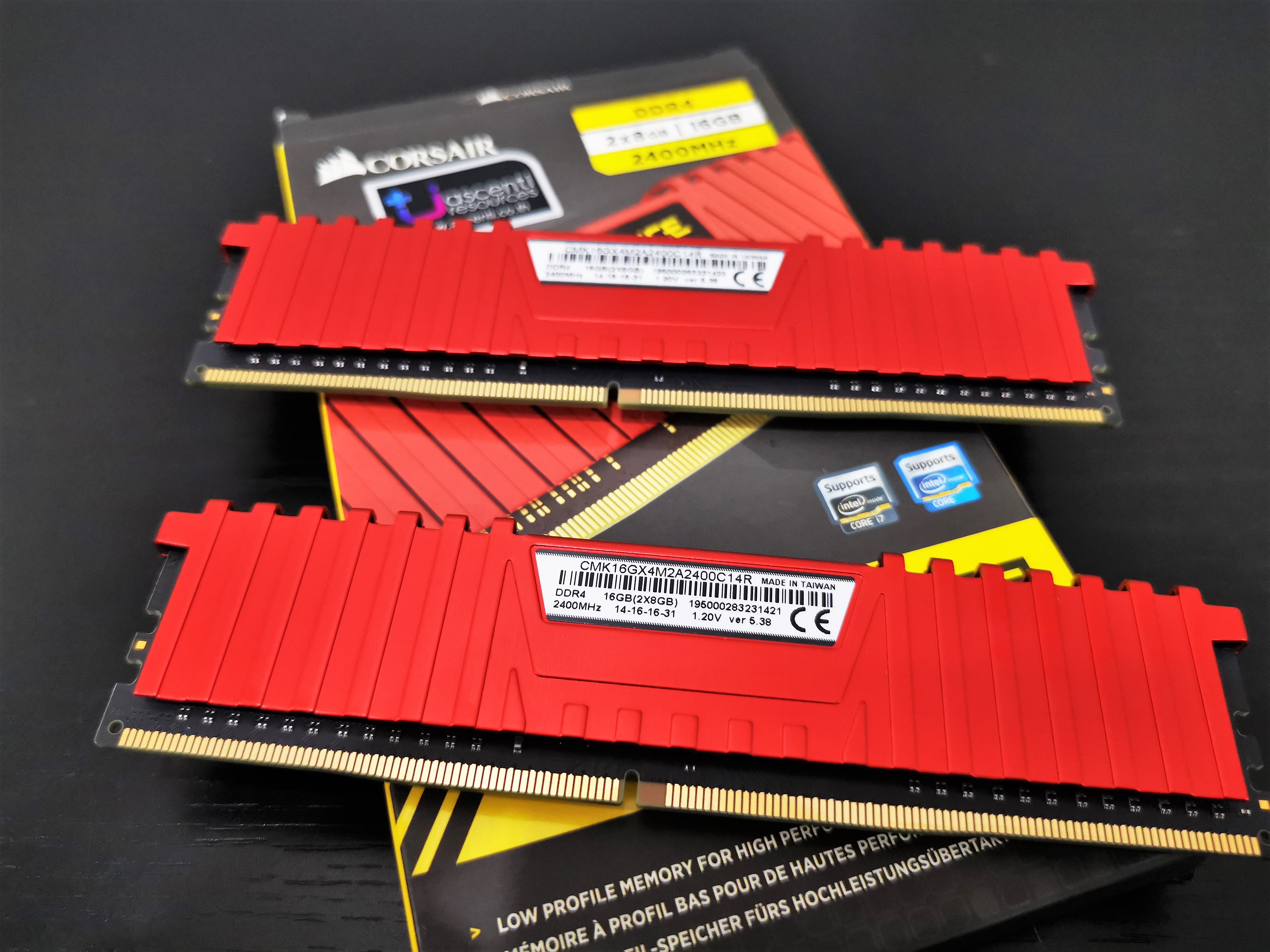 RAM Corsiar VENGEANCE LPX DDR4 16GB(8*2)/2400 (Red)