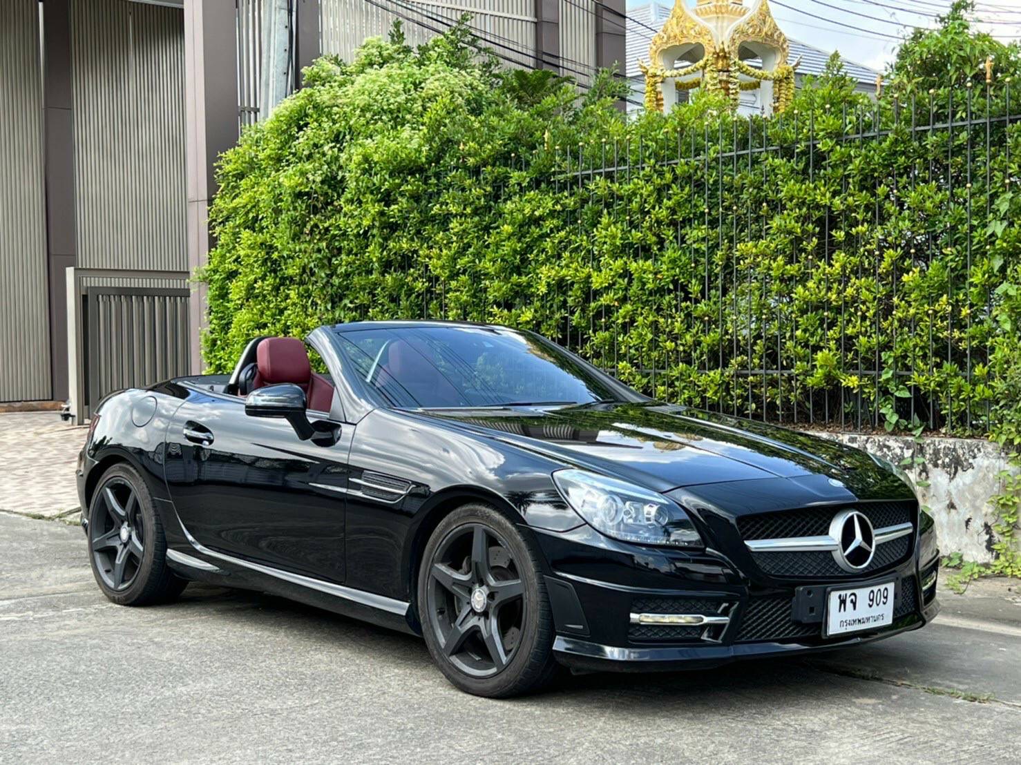 BENZ SLK 200 AMG หลังคาแก้ว ปี 2011 จด 2012