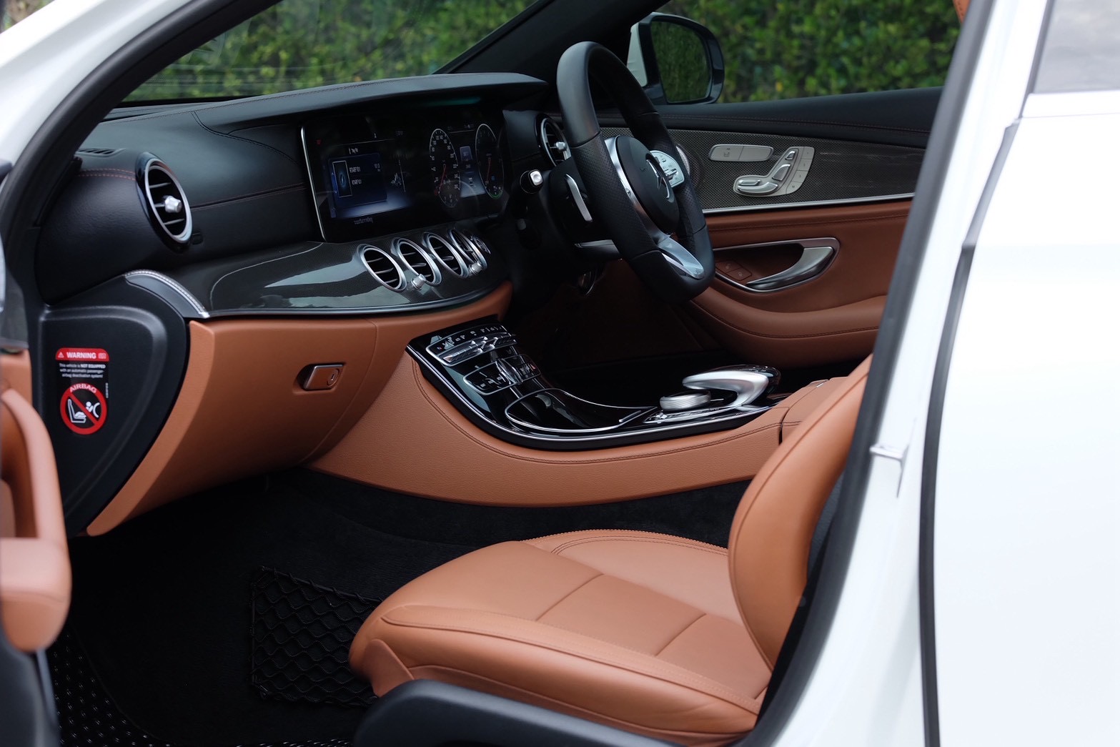 Mercedes-Benz E300e AMG Dynamic ปี 2020
