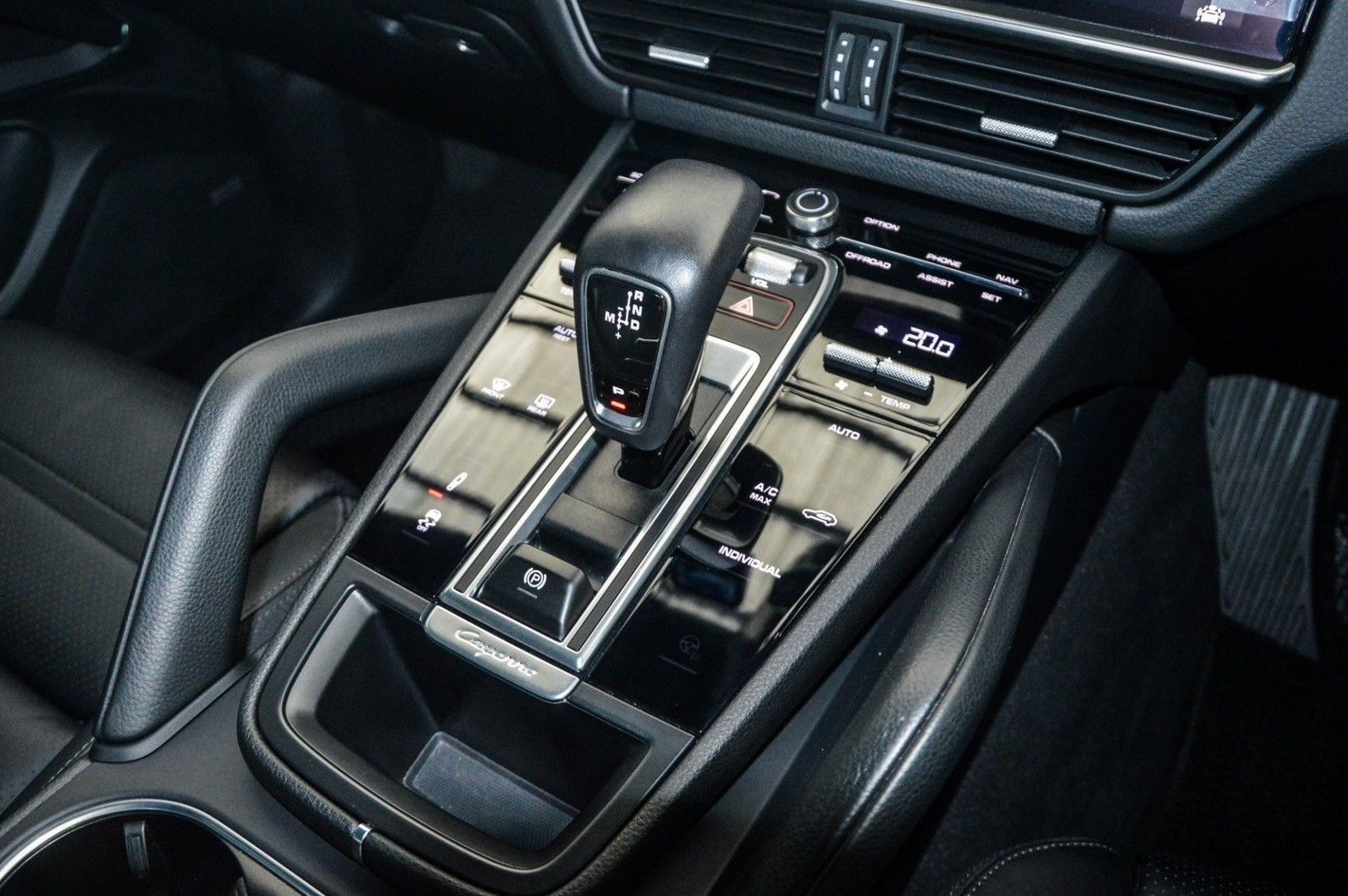 Porsche Cayenne 3.0 e-Hybrid ปี 2021