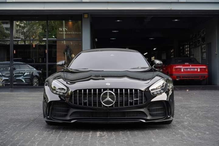 Mercedes Benz AMG GTR ปี 2019
