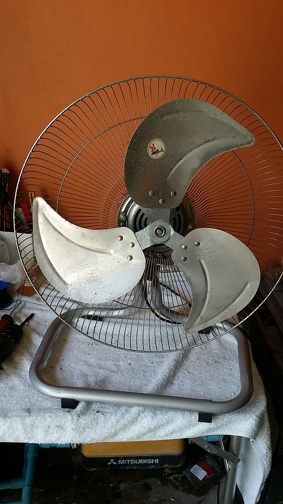 ซ่อมพัดลมอุตสาหกรรม ยี่ห้อ IMARFLEX อาการพัดลมหมุนช้า