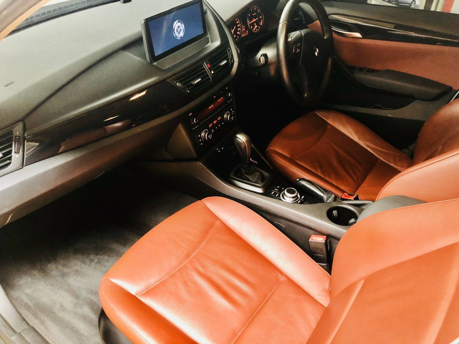 Bmw X1 S-DRIVE ปี 2012