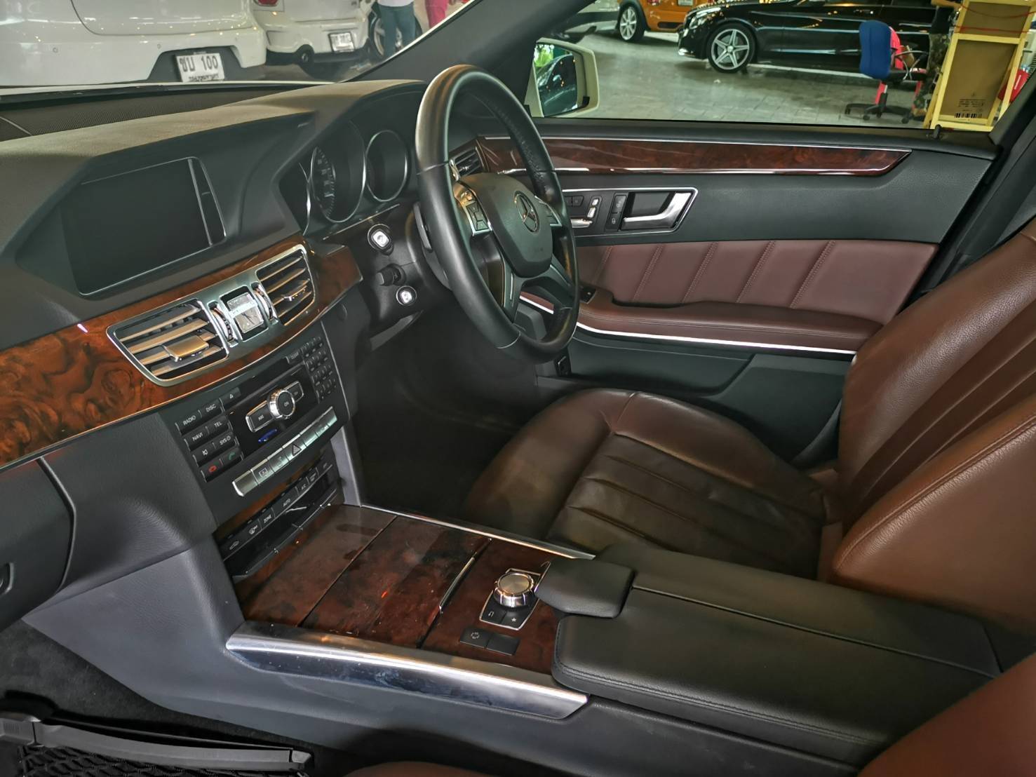 Mercedes Benz E300 bluetecHybrid ปี2013