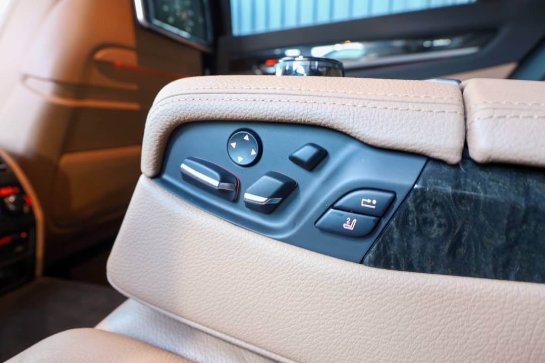 Bmw 730LD Lci M-Sport Diesel ปี 2015