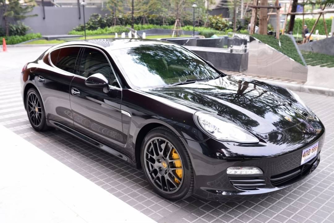 Porsche Panamera 4.8 S V8 ปี 2010