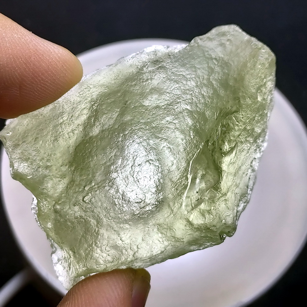 สะเก็ดดาวลิเบียน เนื้อใส เกรด A (38.1กรัม ขนาด 5x3.6x2ซม.) Libyan desert glass