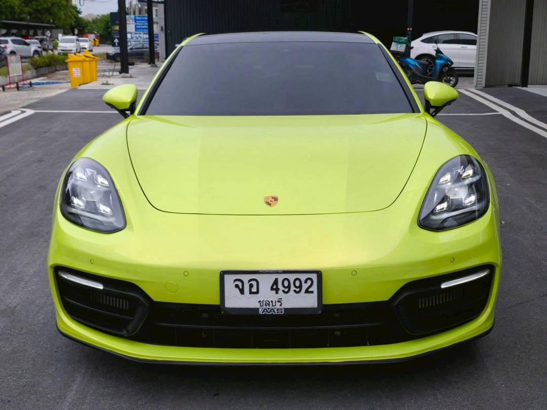 Porsche Panamera Platinum Edition ปี 2024