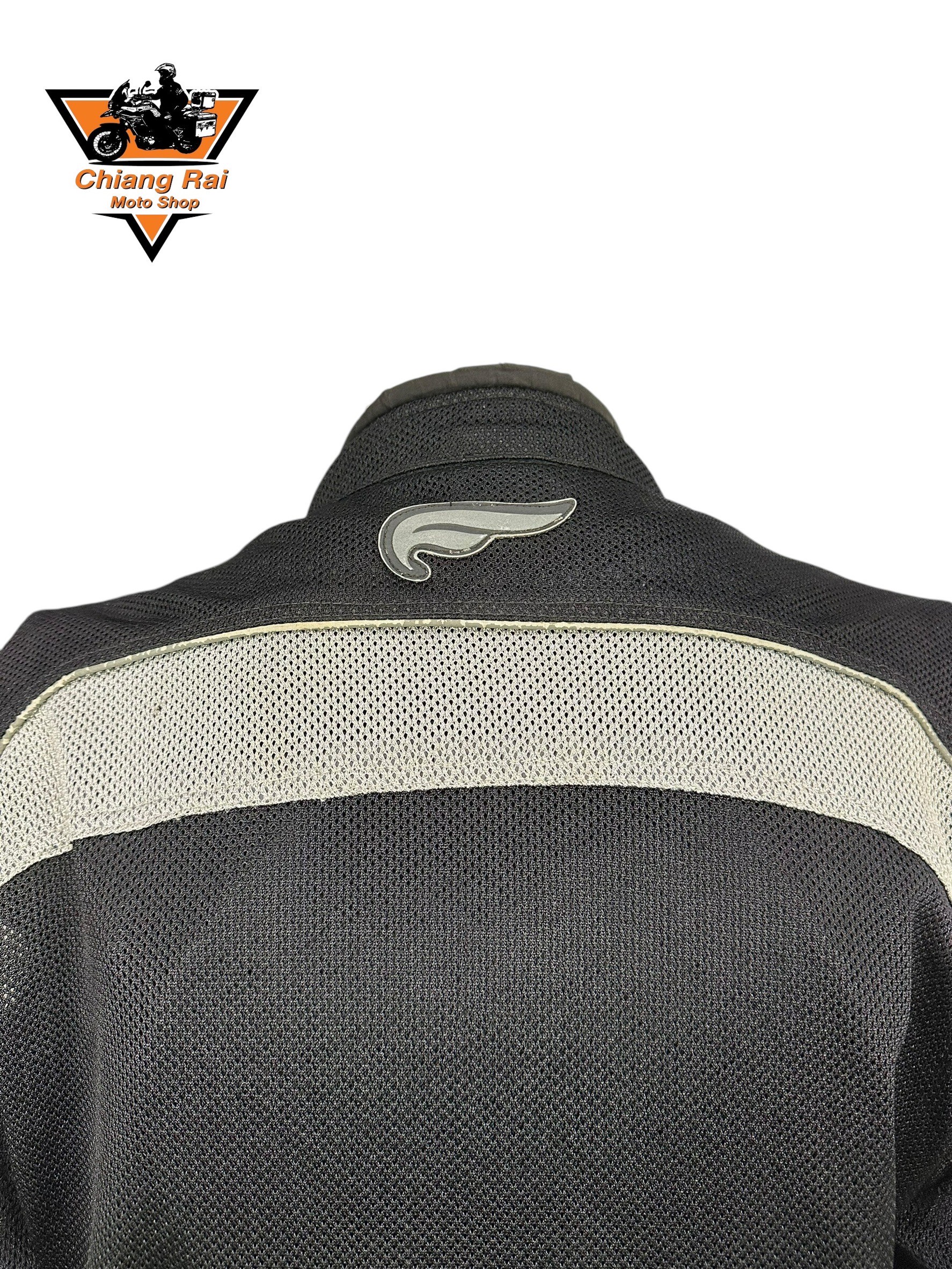 เสื้อขี่มอเตอร์ไซด์( มือสอง) RCSA 992 : อก 48" ยาว 27" (L) **FULMER**