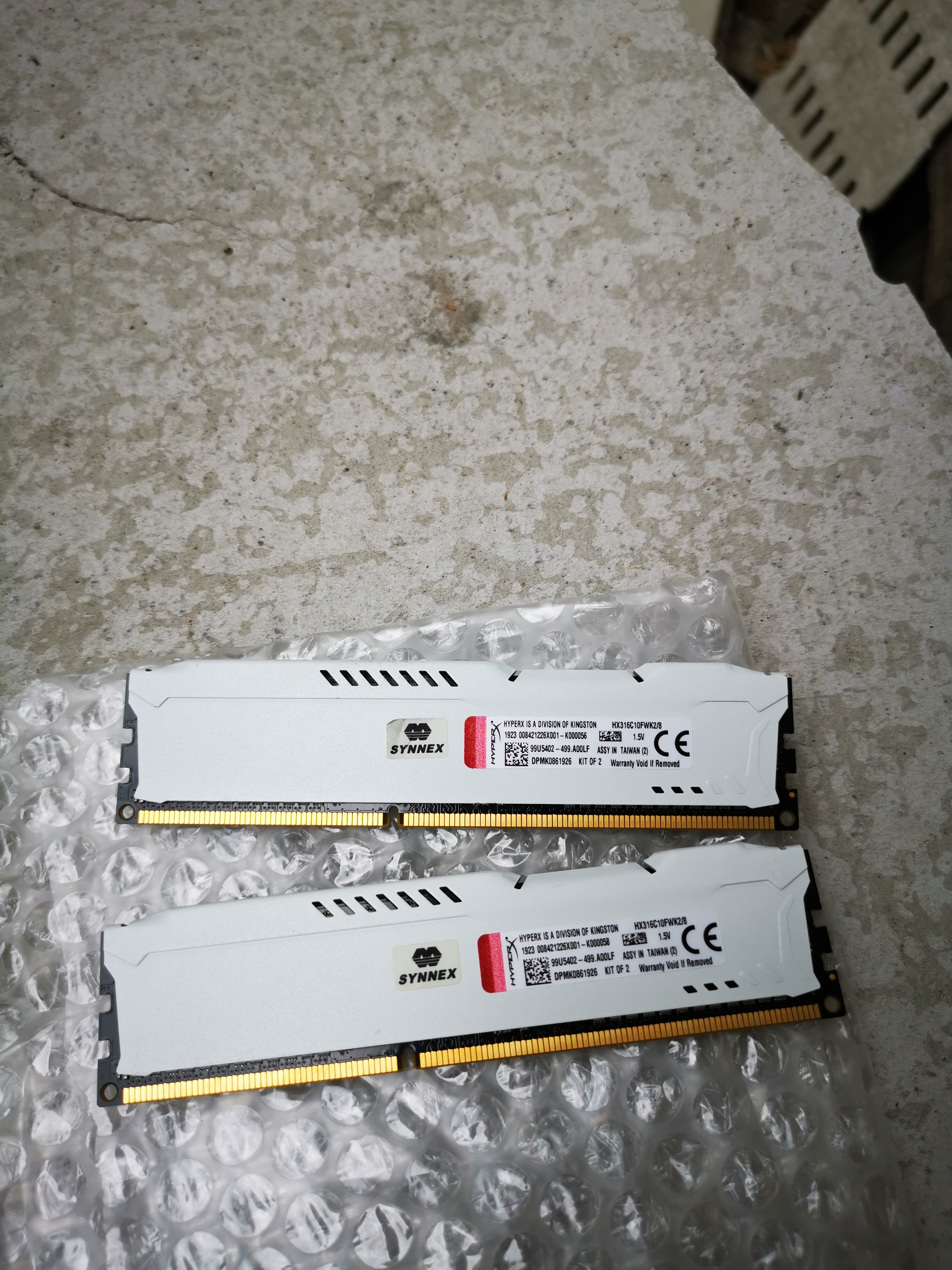 Ram Kingston Hyper X DDR3 8G(4*2) Bus1600 (White)