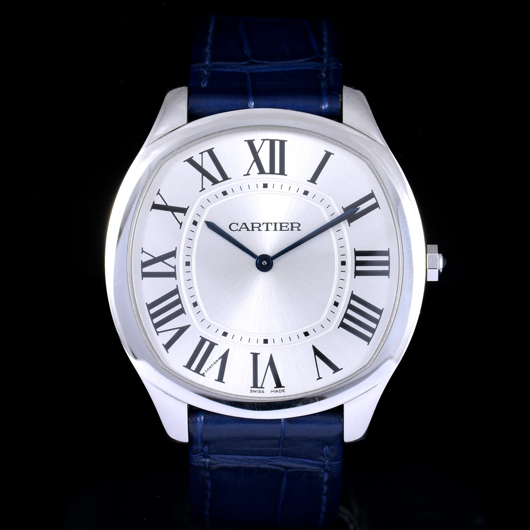 Cartier Drive de Cartier Extra-Flat watch, Large model, hand-wound mechanical movement, steel, leather ss Ref.crwsnm0011 กล่องในและการ์ด+ใบเสร็จ นาฬิกาปี2018 ไขลาน ขนาด 39 x 45 mm