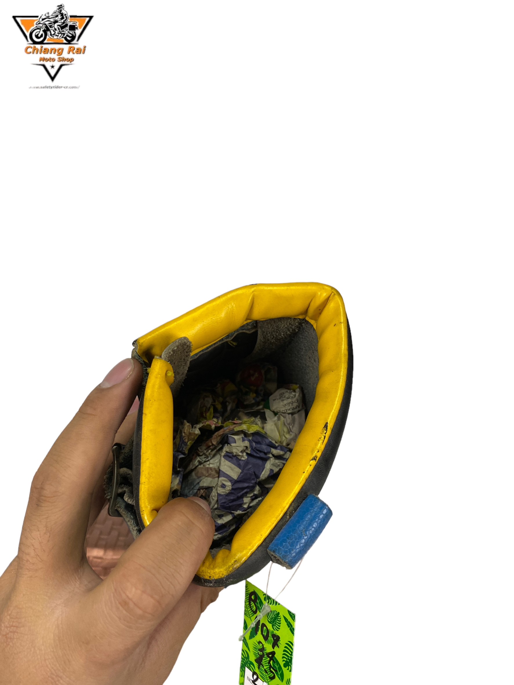 รองเท้าขี่มอเตอร์ไซด์( มือสอง) RCBS-104 Size ขนาดจากป้าย 34:EUR / 4.5:UK / 20.5:Cm.(ROSSI)