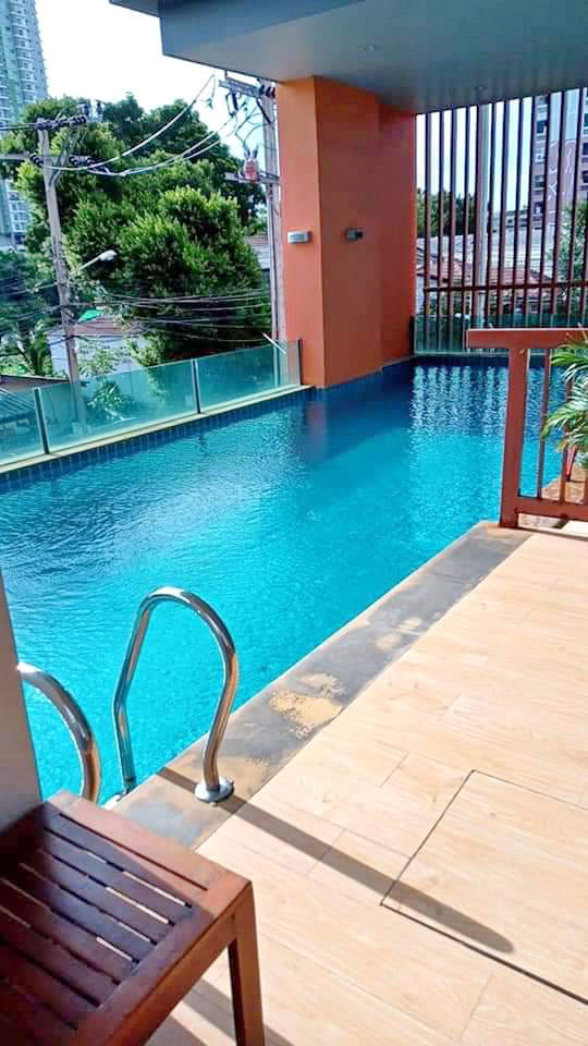 ให้เช่า เดอะ คริสตัล คอนโดมิเนียม รัตนาธิเบศร์ 3 มีเครื่องซักผ้า